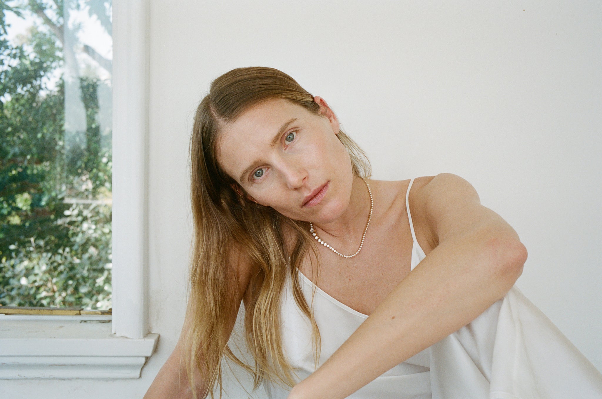 Dree Hemingway wearing Collier de Tennis Royal diamond necklace.