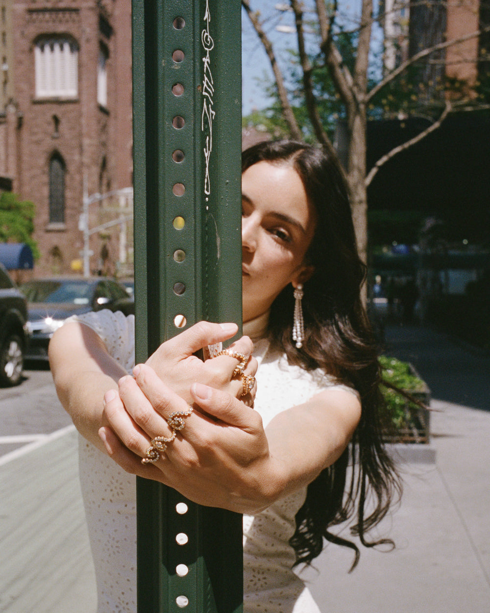 Coco Baudelle wearing diamond rings.